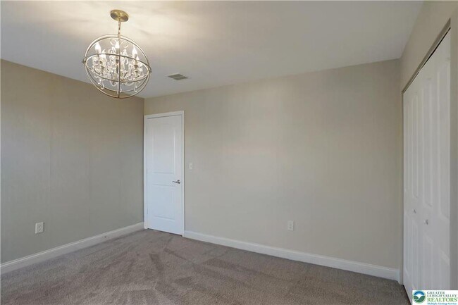 Building Photo - 202 McNair Cir