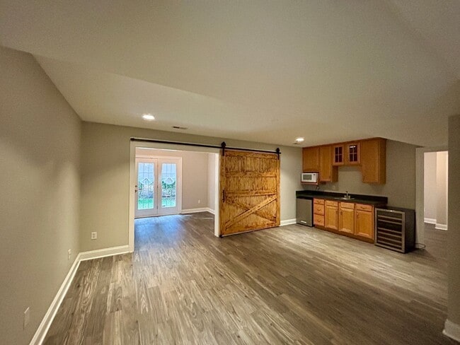 Building Photo - Live the Good Life in Summer Lake – Stunning 6-Bedroom Home in Moseley, VA!