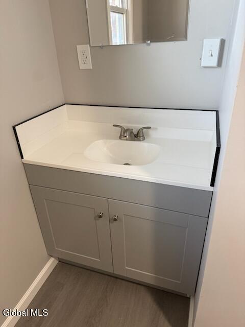 Building Photo - 285 Mt Hope Dr