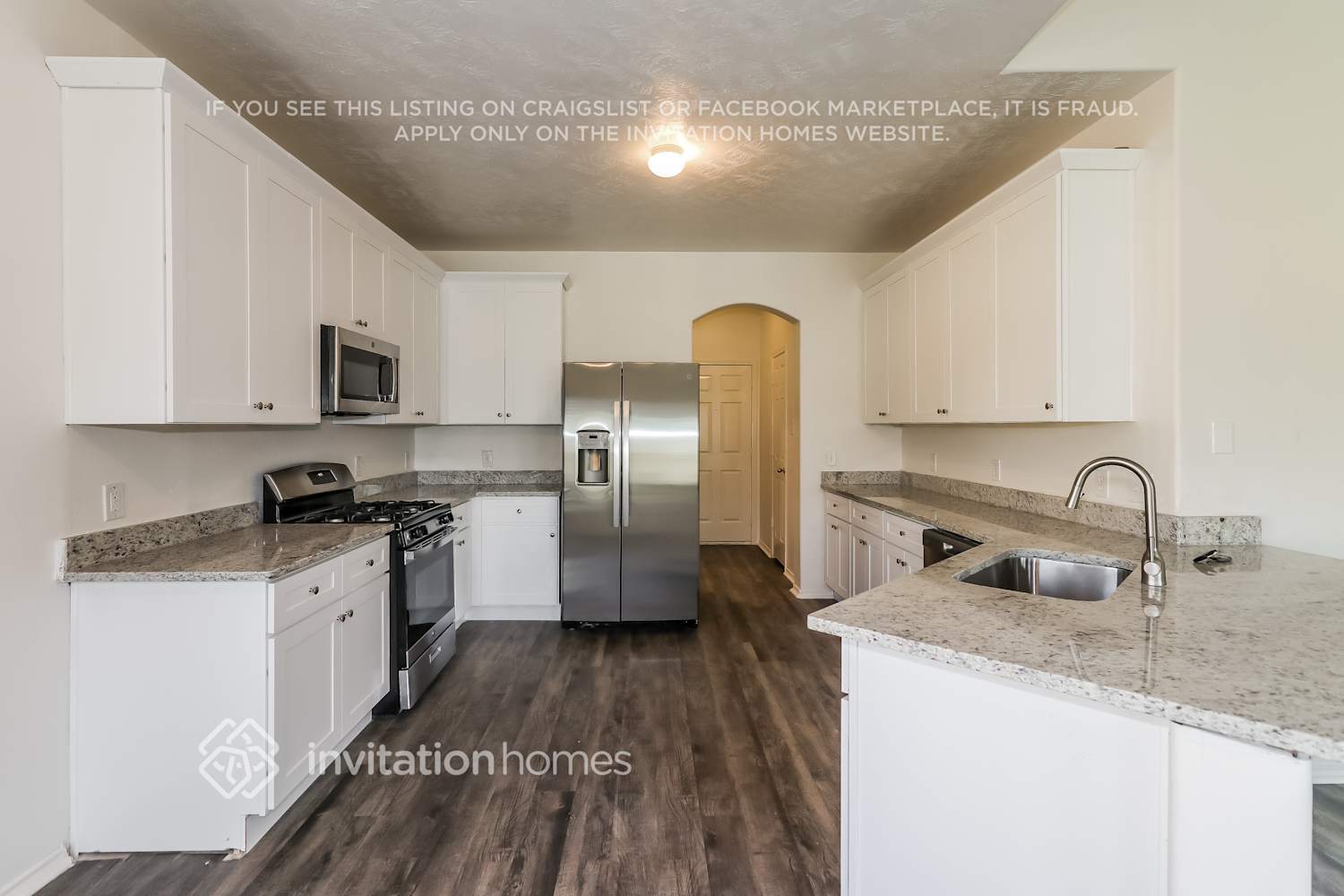 Building Photo - 21402 Mission Falls Dr