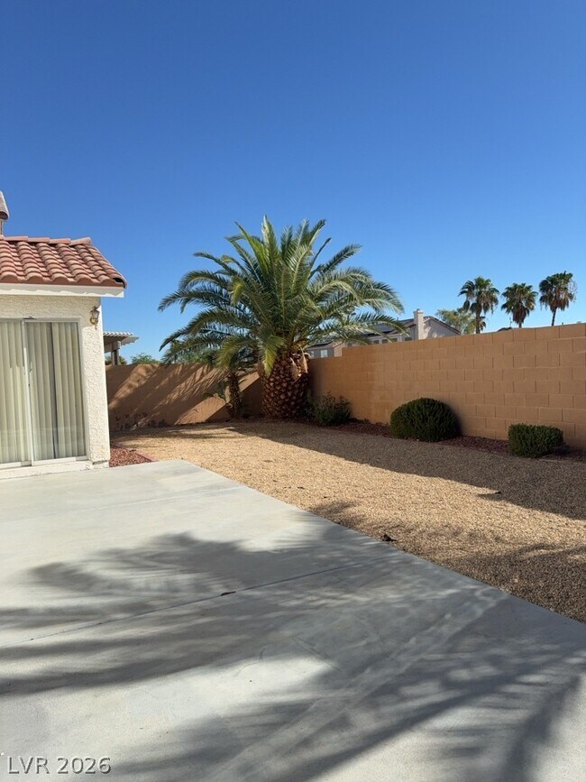 Building Photo - 208 Mazatlan St