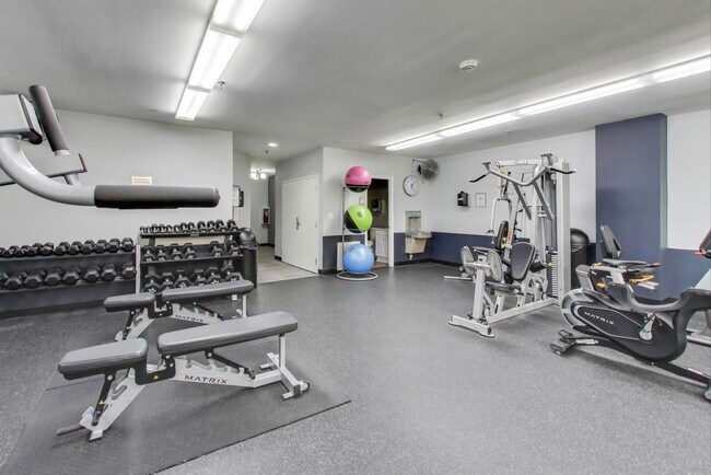 Building Photo - 780 S Federal St