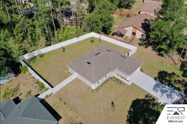 Building Photo - 14 Richland Ln