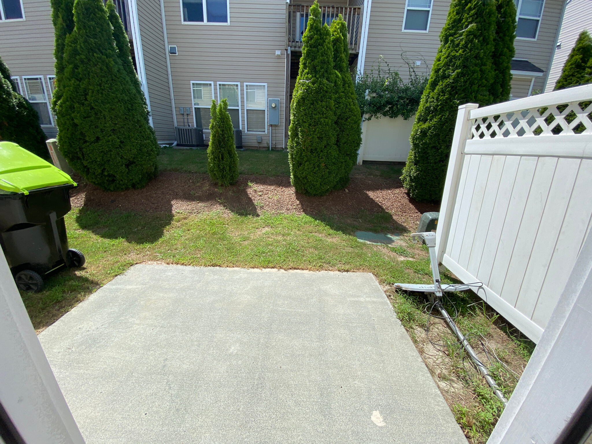 Building Photo - Room in Townhome on Keystone Park Dr