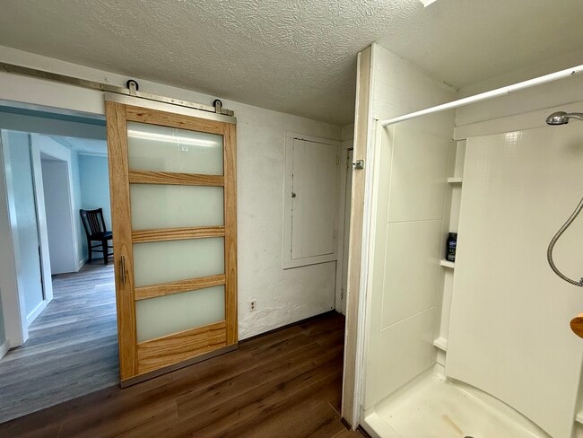Building Photo - 1641 US-421