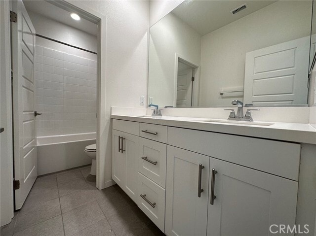 Building Photo - 251 Carmine