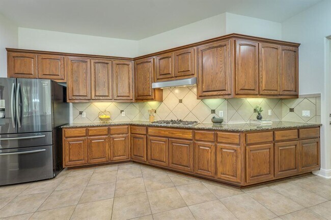 Building Photo - 13229 Country Trails Ln