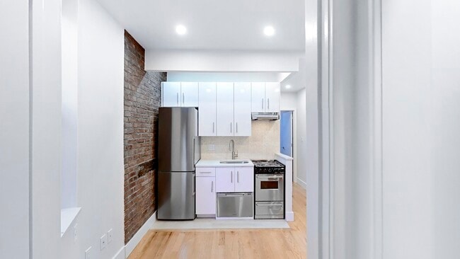 Interior Photo - 11 Stanton Street