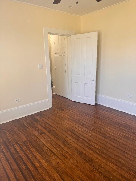 Bedroom 2 - 210 W Oak St
