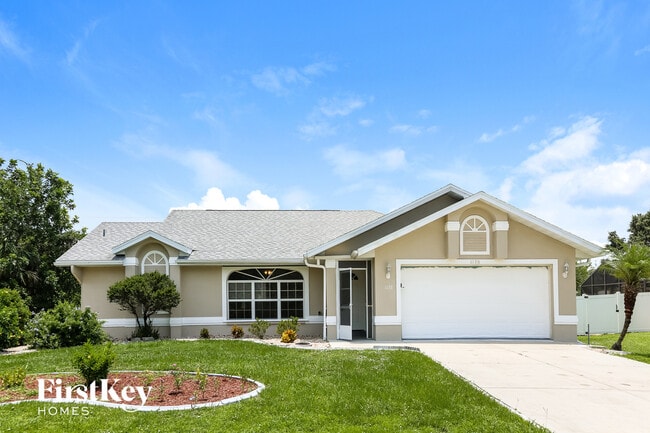 Building Photo - 1138 Presque Isle Dr