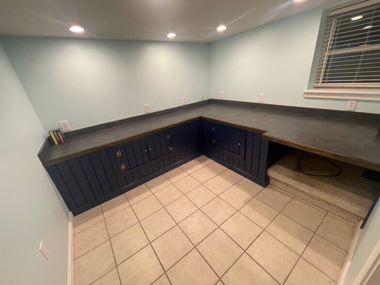 Office - 5 Linwood Rd