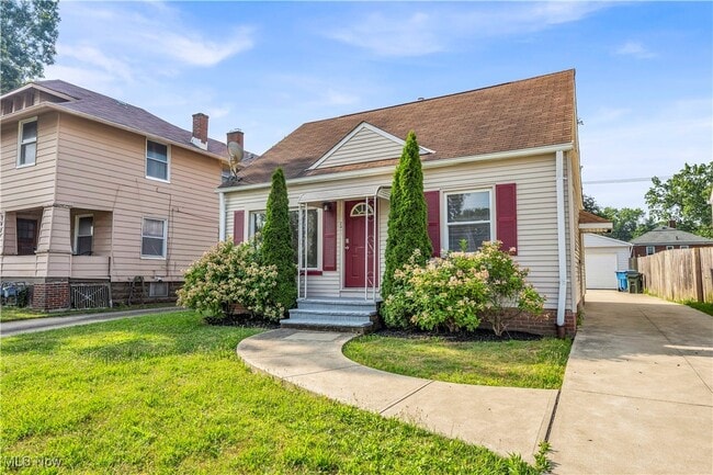 Building Photo - 2411 Brookdale Ave