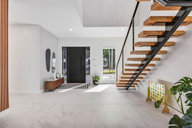 Building Photo - 2175 S Tropical Trail