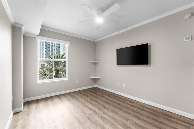 Building Photo - 700 S Harbour Island Blvd