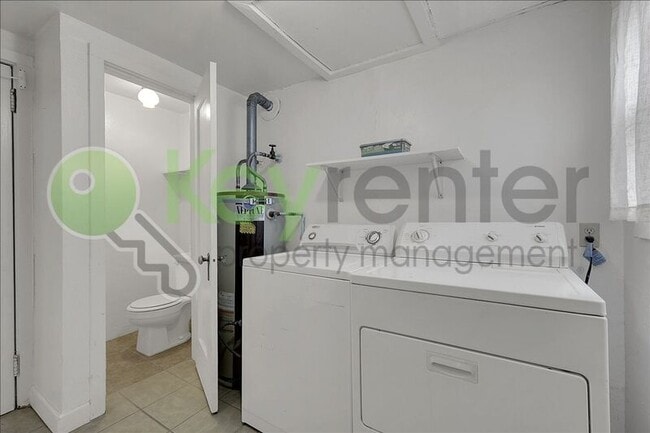 Building Photo - 2630 X St