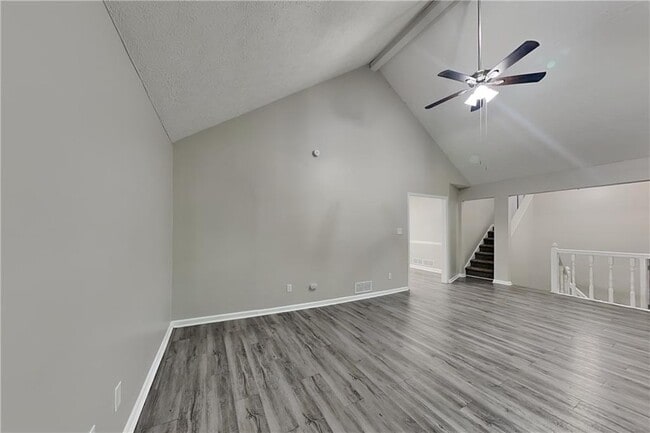 Building Photo - 174 Fox Dr