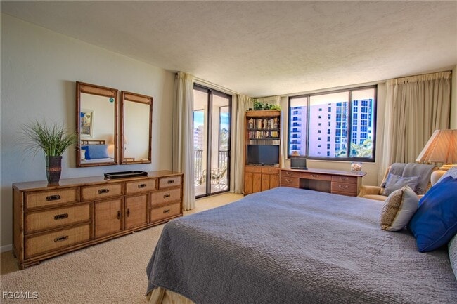 Building Photo - 10851 Gulf Shore Dr