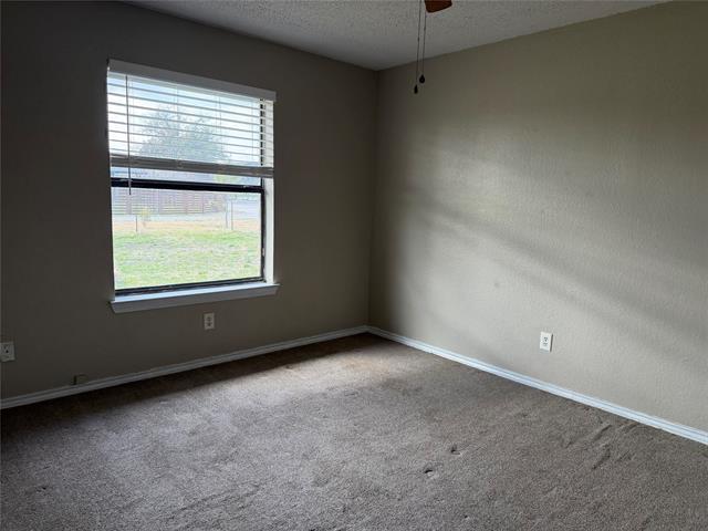 Building Photo - 1605 Pvt Rd 5010