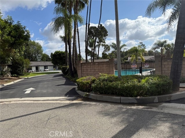 Building Photo - 1530 Robin Way