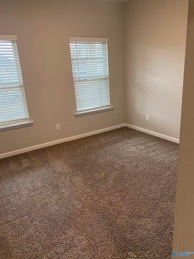 Building Photo - 14980 Westmeade Ln