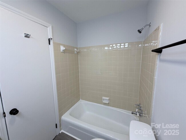 Building Photo - 6207 Eagle Peak Dr