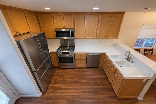 Building Photo - Move-In Ready Home in a Desirable Buellton Neighborhood