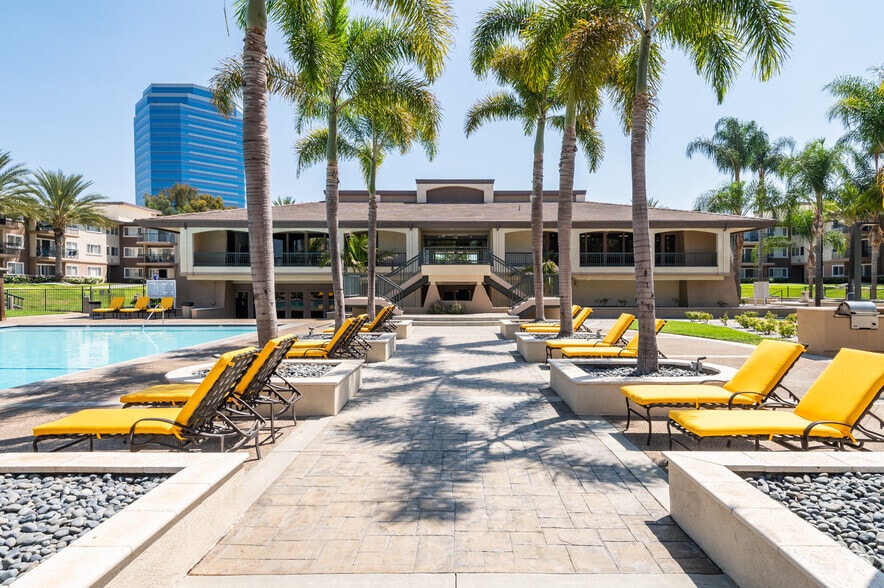 The Terrace Apartments 200 City Blvd W Orange CA 92868 Apartment Finder