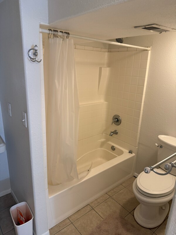 Building Photo - 6204 S Prince St