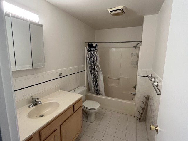 Building Photo - 508 E Main St