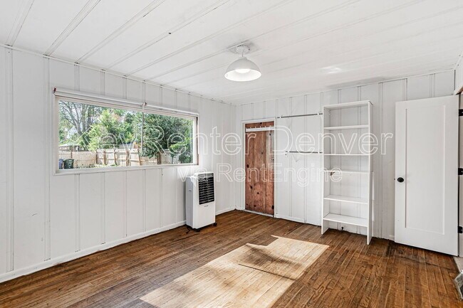 Building Photo - 421 N Stuart St