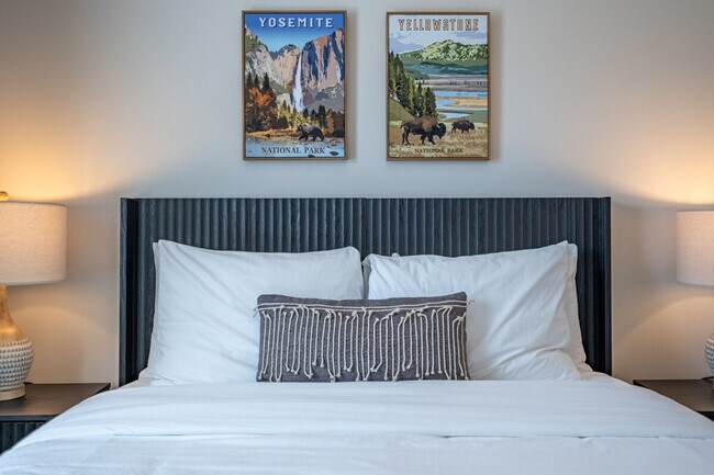 Building Photo - 18 Huntcliff Dr