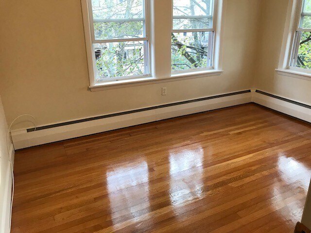 Building Photo - 310 Tappan St