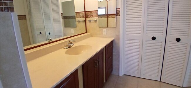 Building Photo - 4397 Harbor Hills Dr