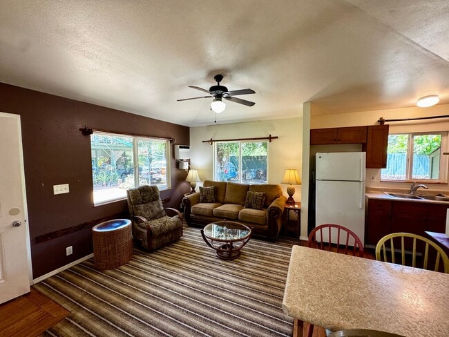 Building Photo - 2BR/1BA Standalone Cottage in Prime Kihei Location – $2,750/Month