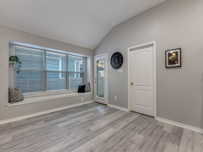 Building Photo - 1636 Spanish Moss Wy