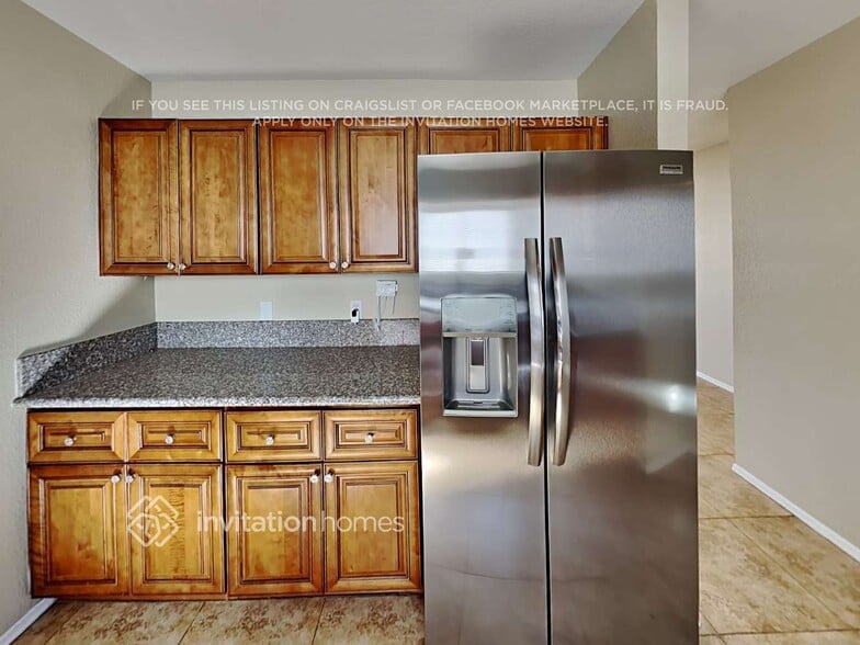 Building Photo - 4779 W Wahalla Ln