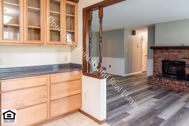 Building Photo - 7726 Tipperary Trail
