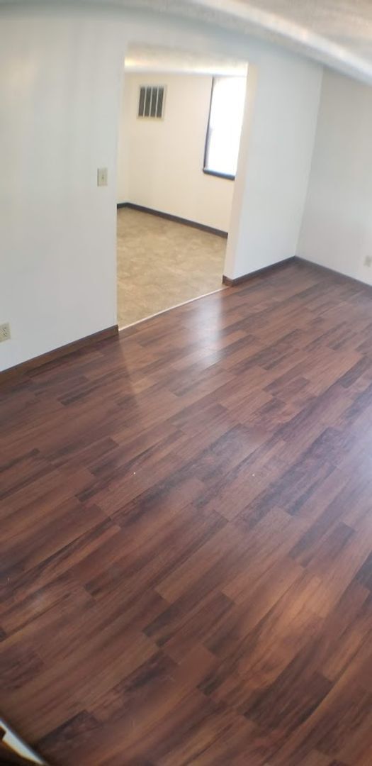 Building Photo - 1010 Buffalo St