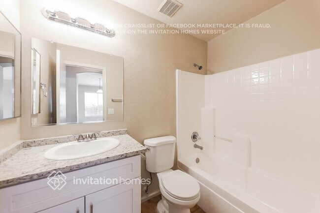 Building Photo - 14807 W Acapulco Ln