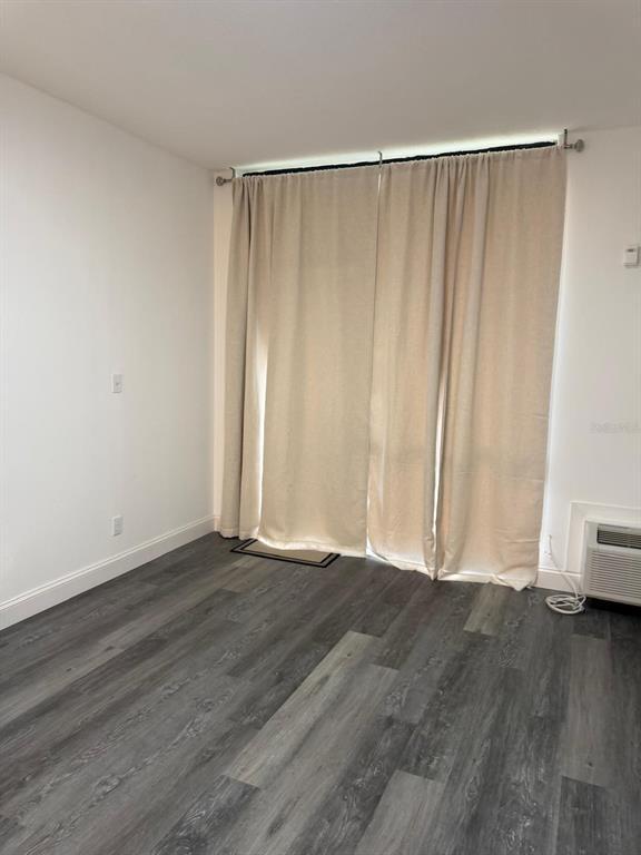 Building Photo - 8421 S Orange Blossom Trl