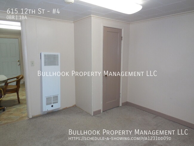 Building Photo - 615 12th St