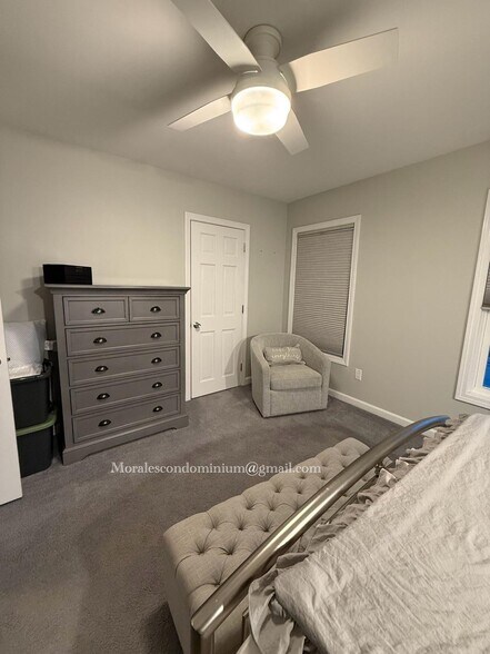 Master Bedroom - 65 2nd St