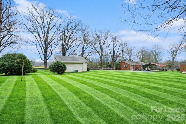 Building Photo - 7731 McWhirter Rd