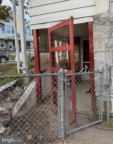 Building Photo - 7250 Radbourne Rd