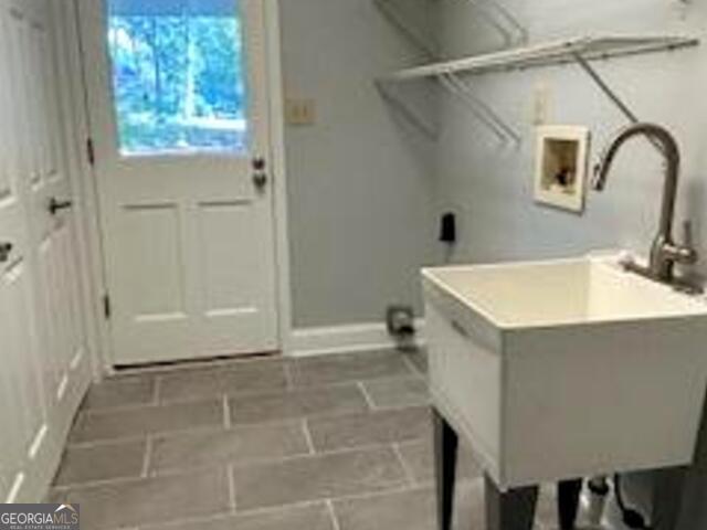Building Photo - 102 Whisper Trce