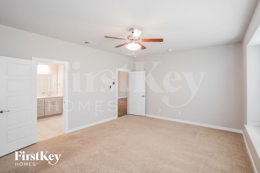 Building Photo - 12113 Willet Rd