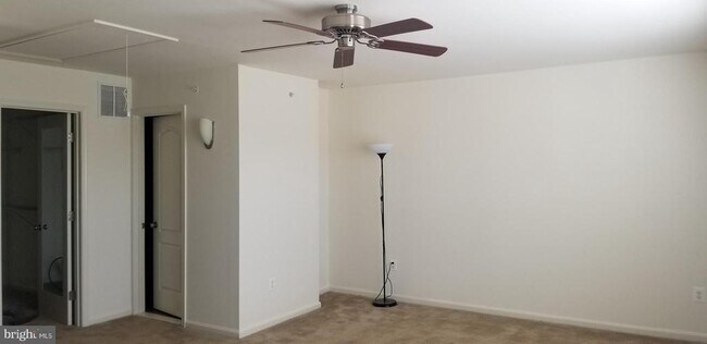 Building Photo - 1826 Cassandra Dr