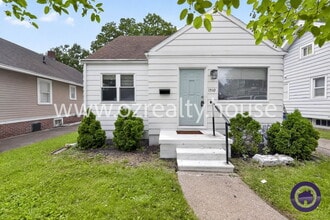 Building Photo - 1510 Watova Rd