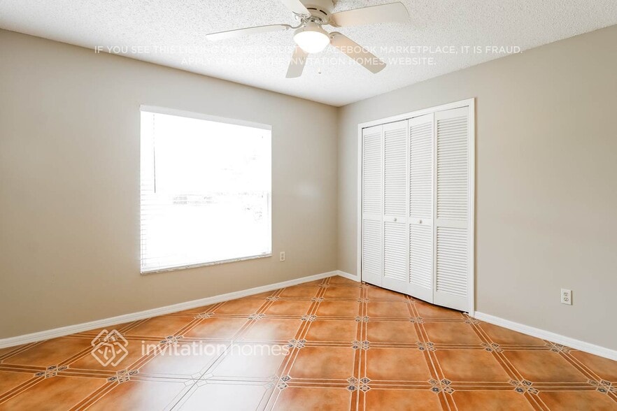 Building Photo - 9201 Rockrose Dr