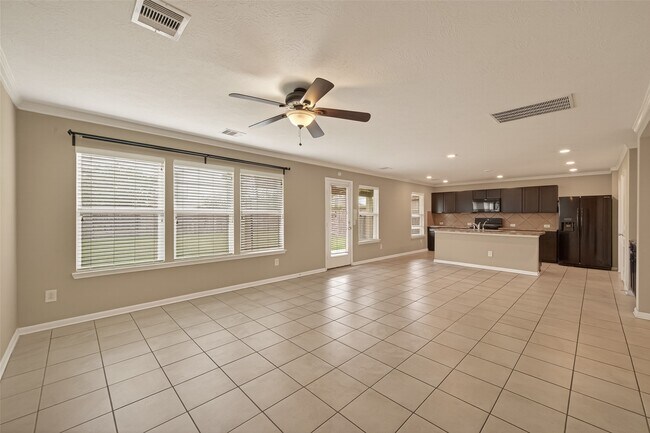 Building Photo - 18814 Bailey Oaks Ln